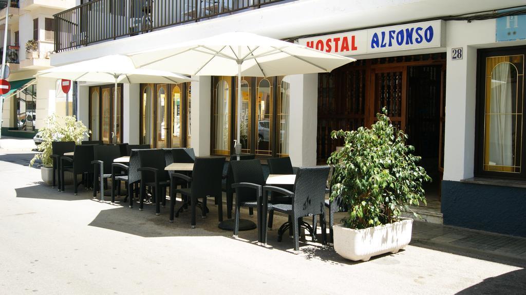 Hotel Alfonso Кала-Ратхада Екстер'єр фото